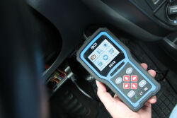OBD 2 (EOBD) Fehlerdiagnosegerät Auslesegerät