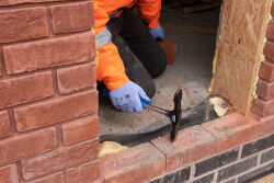 Mörtelhammer mit zwei Pinnen und Stahlrohrstiel 709 g