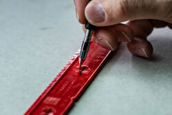 Pica FINE Dry Longlife Automatic Pencil Tieflochmarker + 24 x Ersatzminen Graphit HB