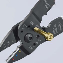 KNIPEX 97 21 215 Crimpzange für isolierte Kabelschuhe & Kabelverbinder 0,5 — 6,0 mm²