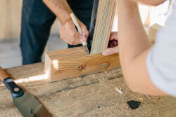KIRSCHEN WOODWORKER Essentials Set 2 - Stechbeitelsatz 6-10-12-16-20-26 mm in Ledertasche + Holzhammer + Anreißmesser 1821000 | Gravur möglich