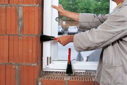 BESSEY Fenster-Richtzwinge FRK85