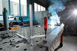 BESSEY Spannelement mit fixer Ausladung TW28-30-12-2K 300 x 120 mm